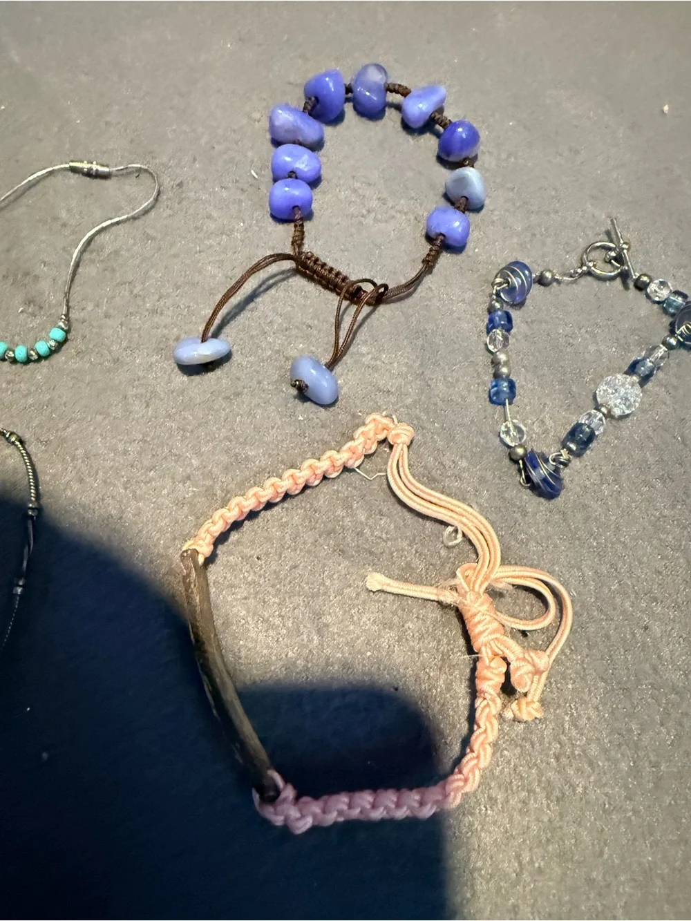 Assorted Women's Beaded and Chain Bracelet Set - Mixed Colors